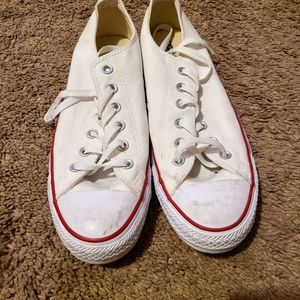 White Converse Low tops Size 10 US Womens